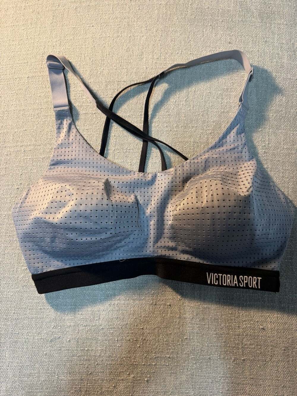 Victoria Sport perforated high-impact sports bra
